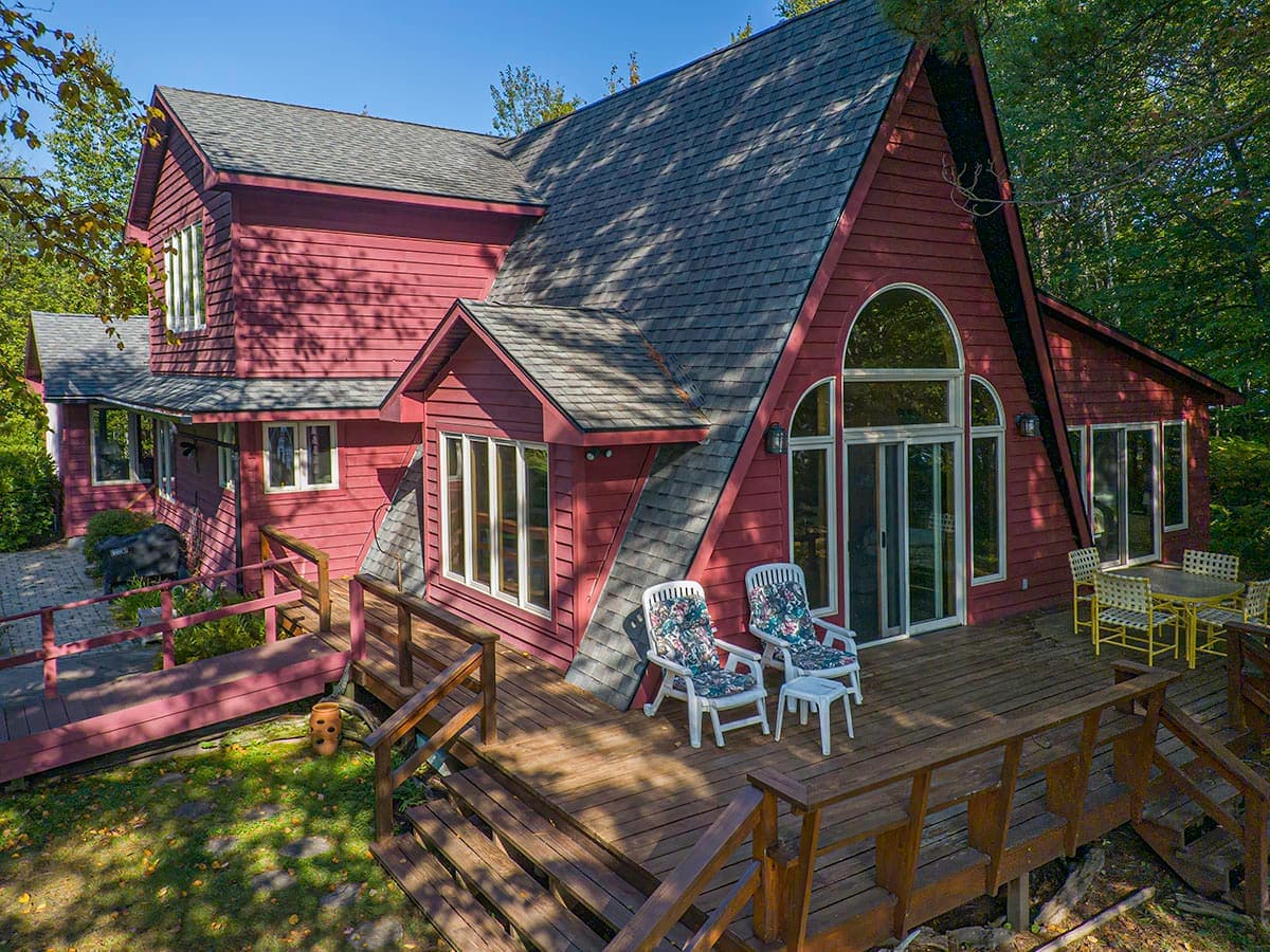 The Up North A-frame house in Manitowish Waters